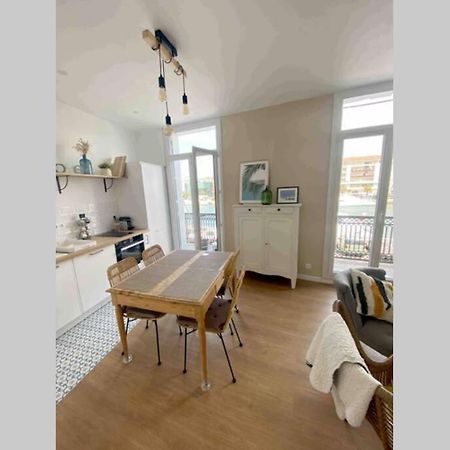 Sur Le Bord Du Quai Apartment แซ็ต ภายนอก รูปภาพ